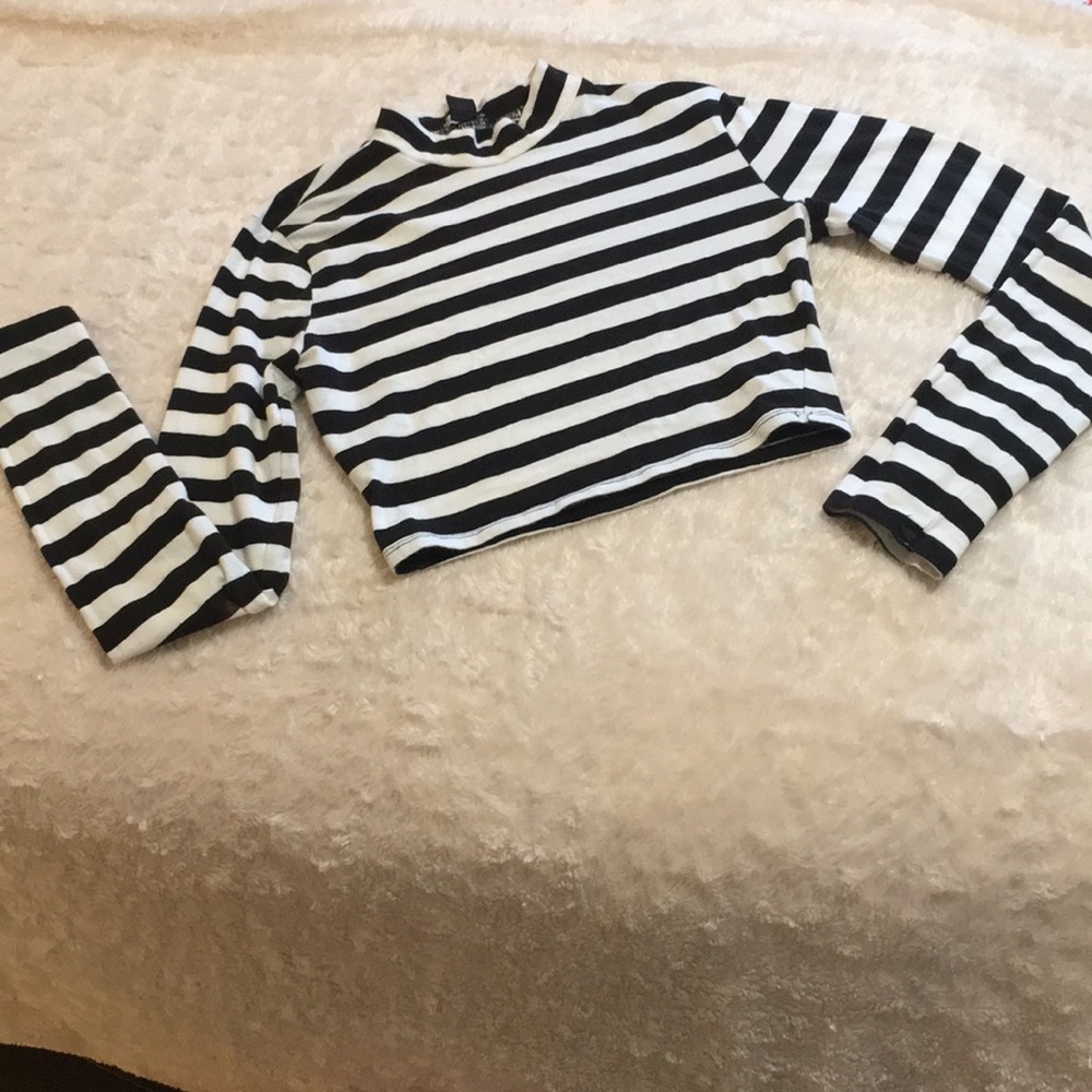 Crop top🎩